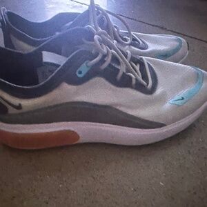 Nike Air Max Dia— Gray, Blue and Orange